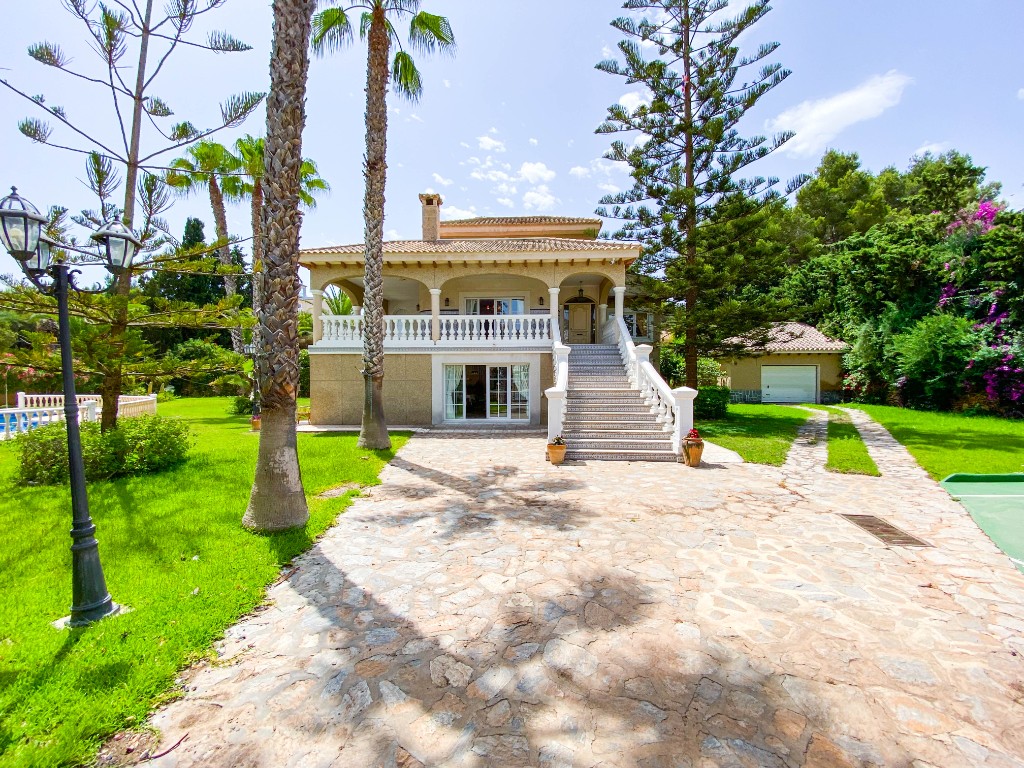 Villa for sale in The white villages of Sierra de Cádiz 31
