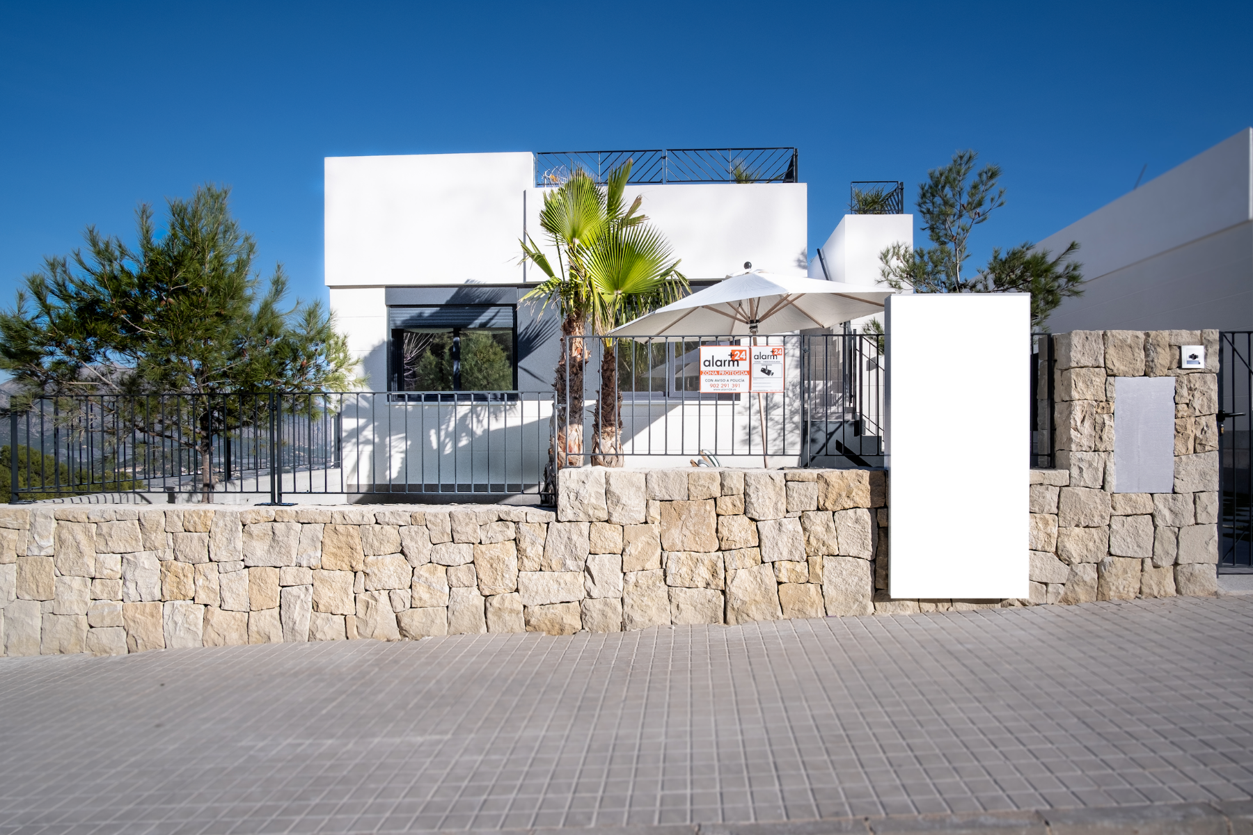 Villa for sale in Alicante 2