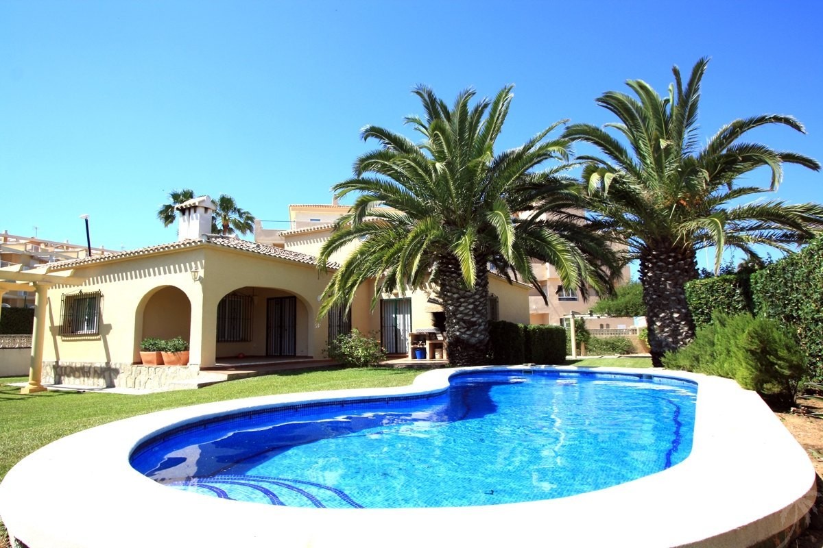 Property Image 602333-denia-villa-3-2