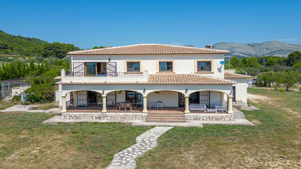 Casas de Campo en venta en Alicante 2