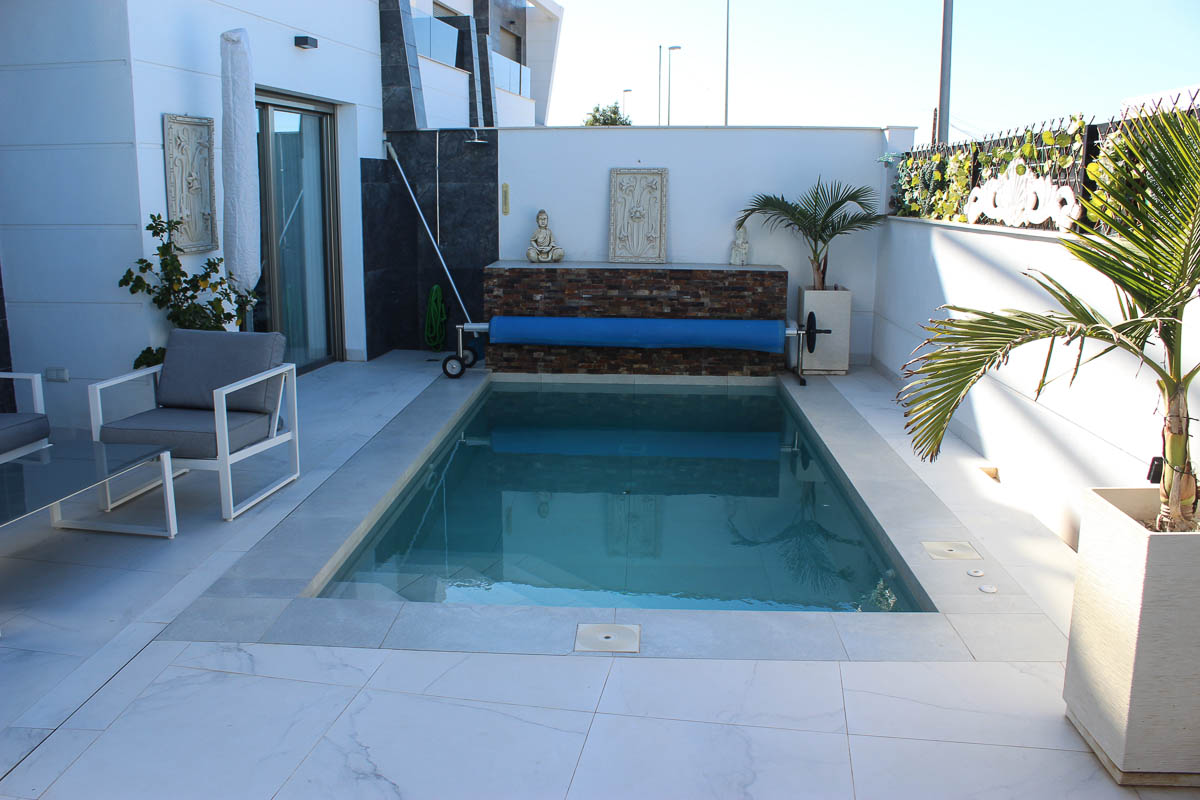 Villa for sale in Alicante 32