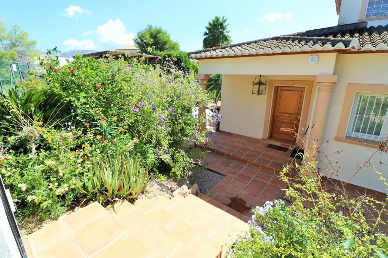 Villa à vendre à Dénia 12