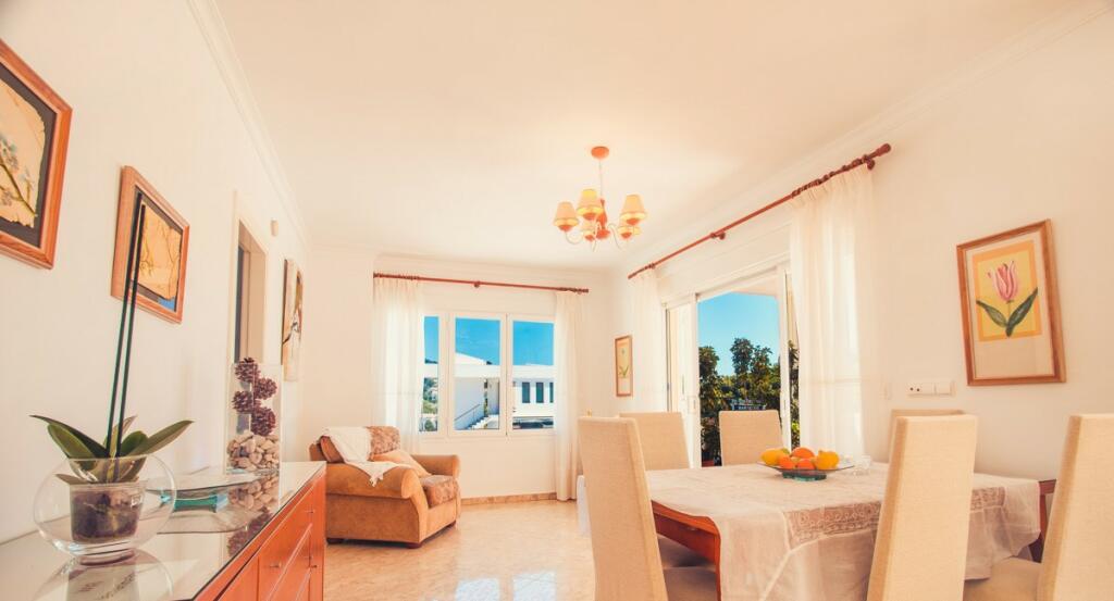 Villa for sale in Alicante 11