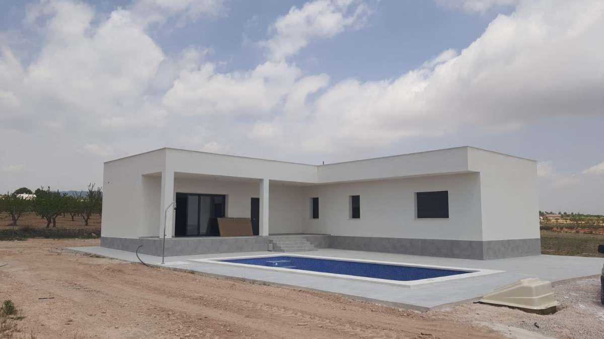 Villa for sale in Alicante 2