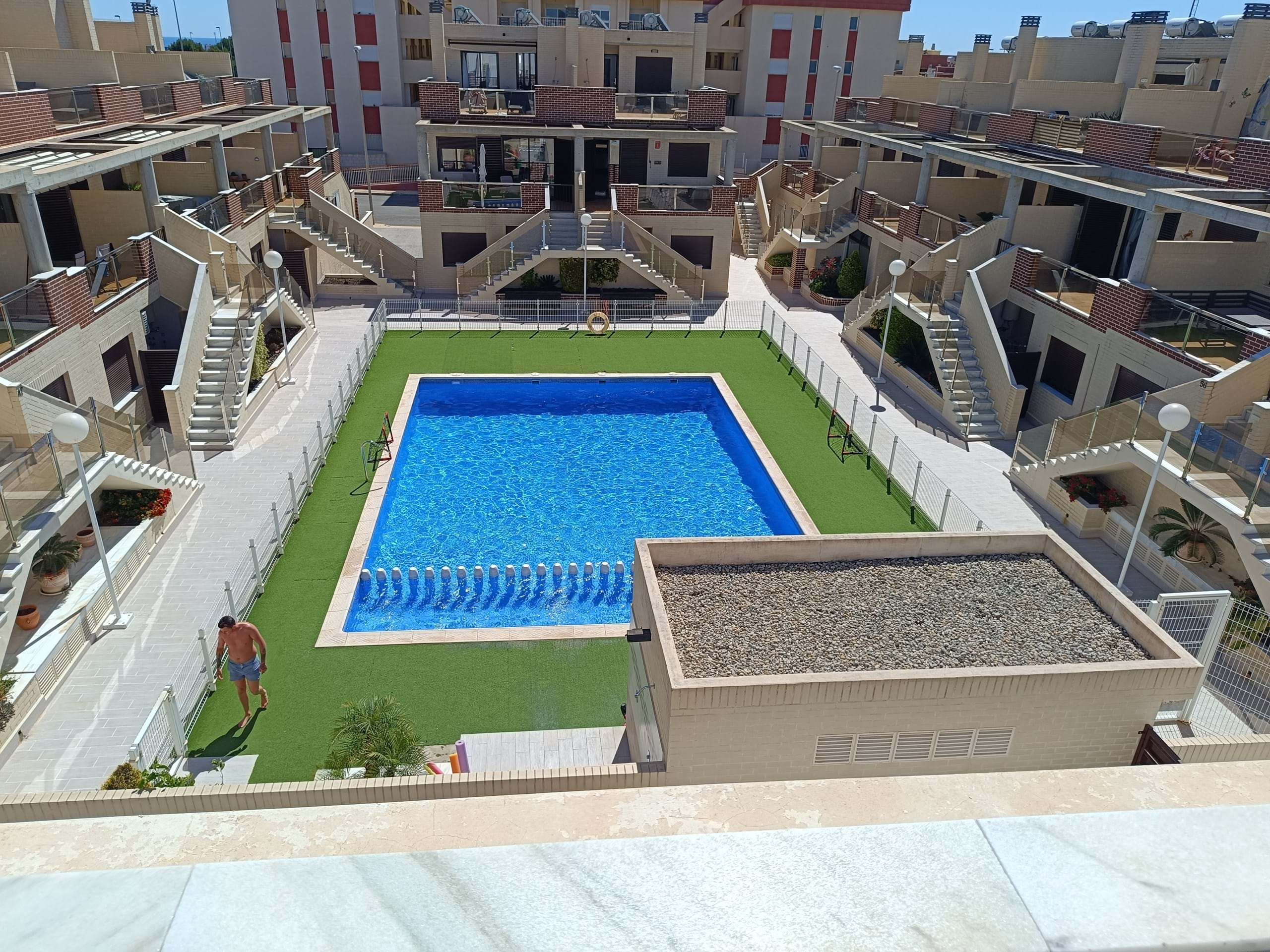 Townhouse for sale in Alicante 30