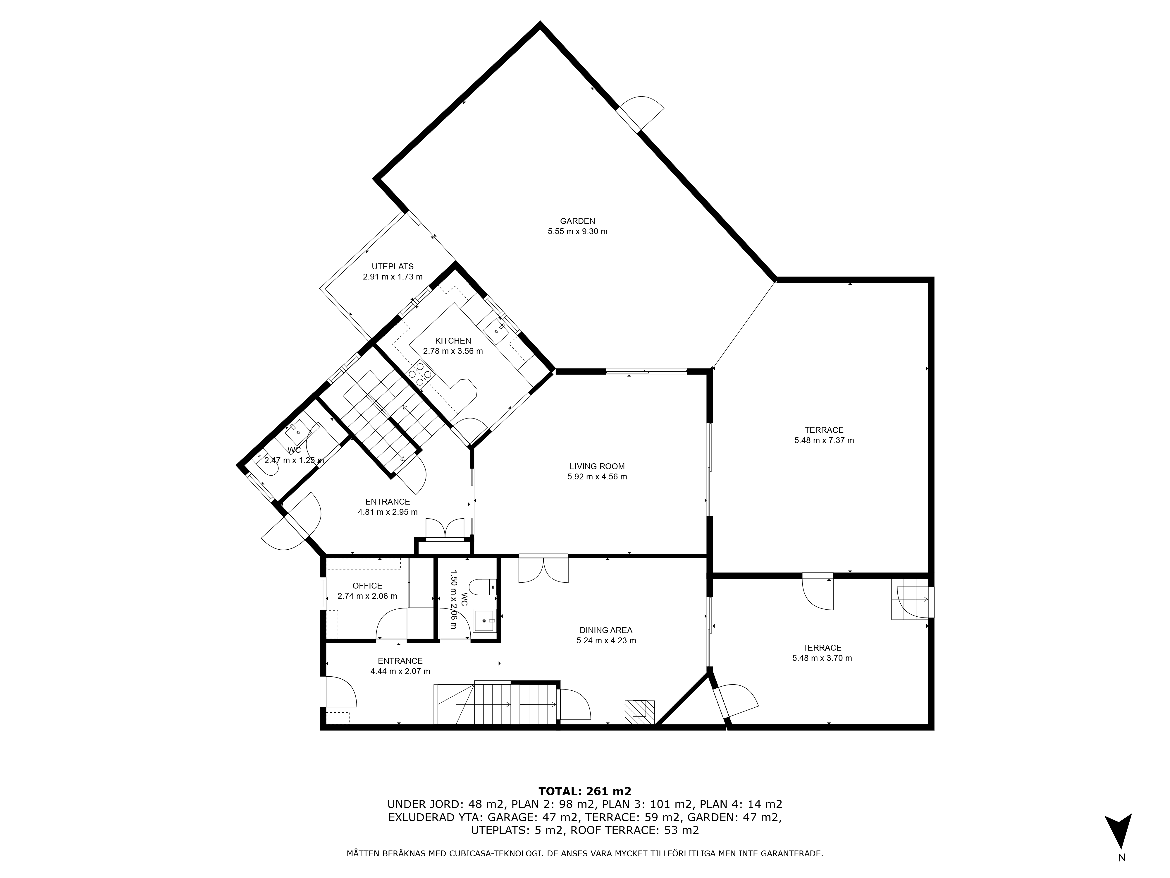 Adosada en venta en Estepona 34