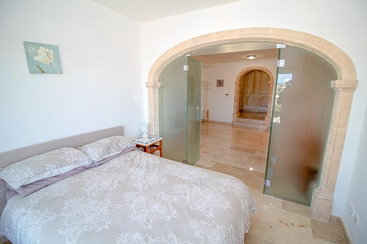 Villa for sale in Teulada and Moraira 11