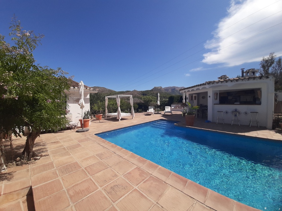 Countryhome for sale in Alicante 34