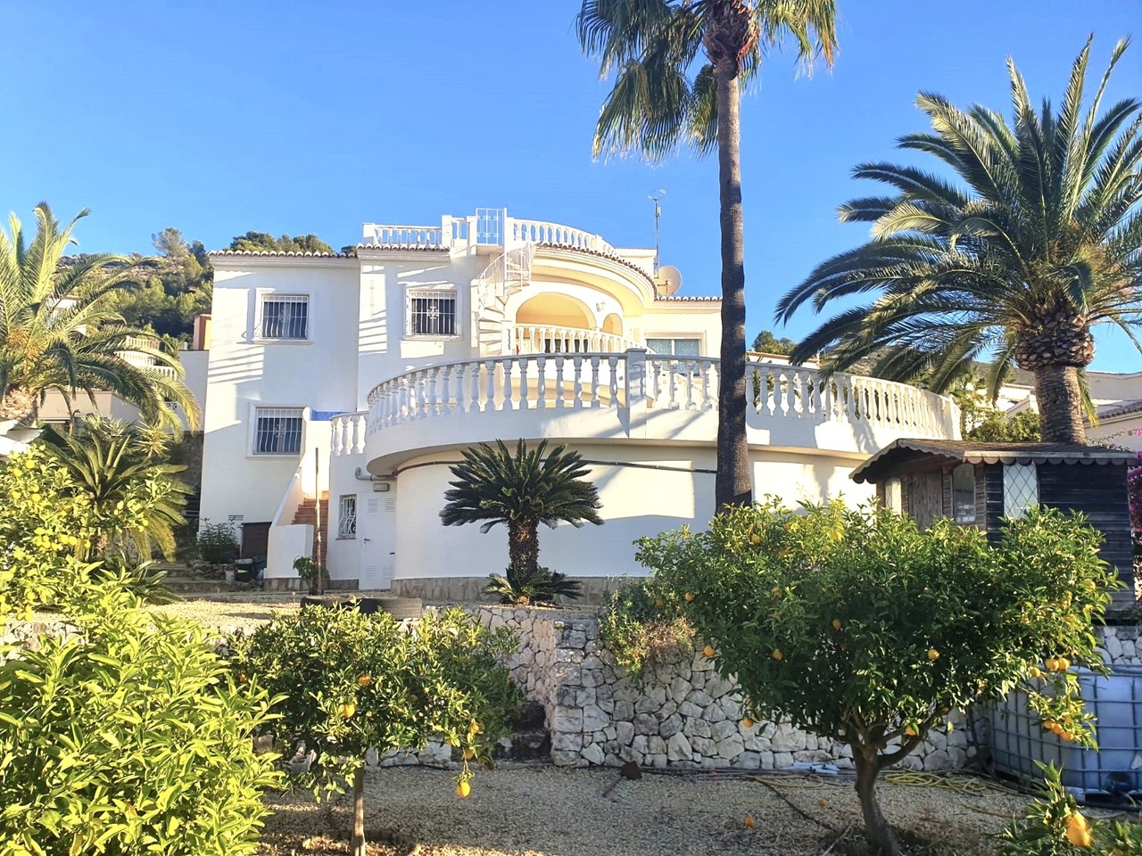 Villa till salu i Alicante 34