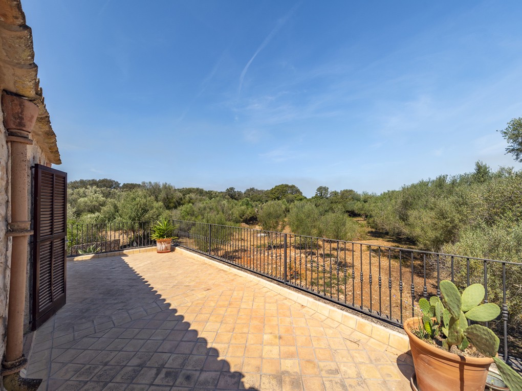 Countryhome for sale in Mallorca East 16
