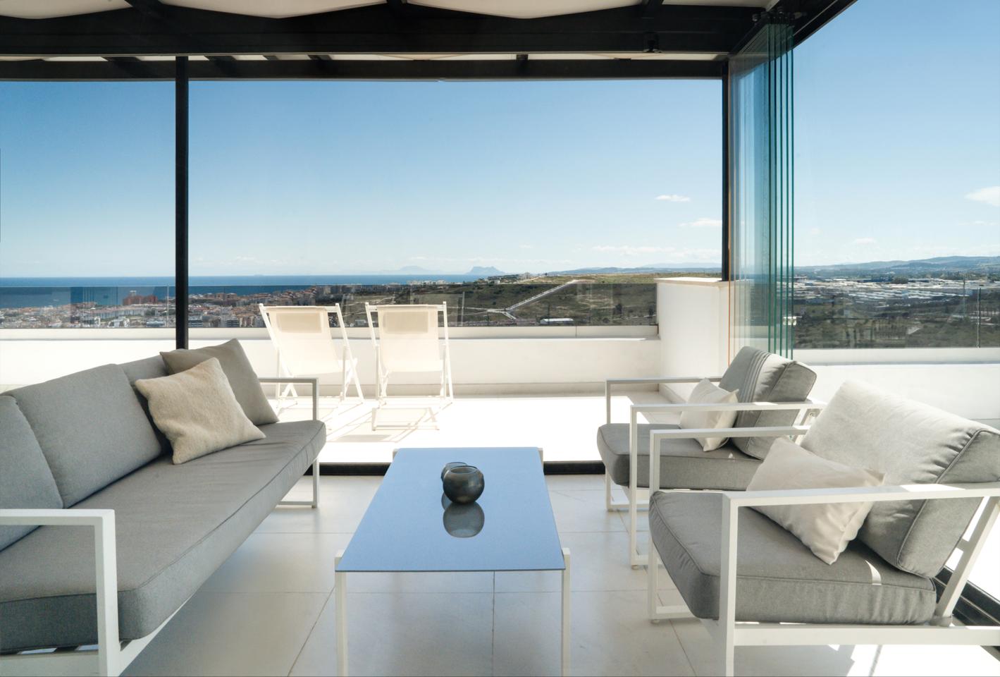 Penthouse for sale in Estepona 10