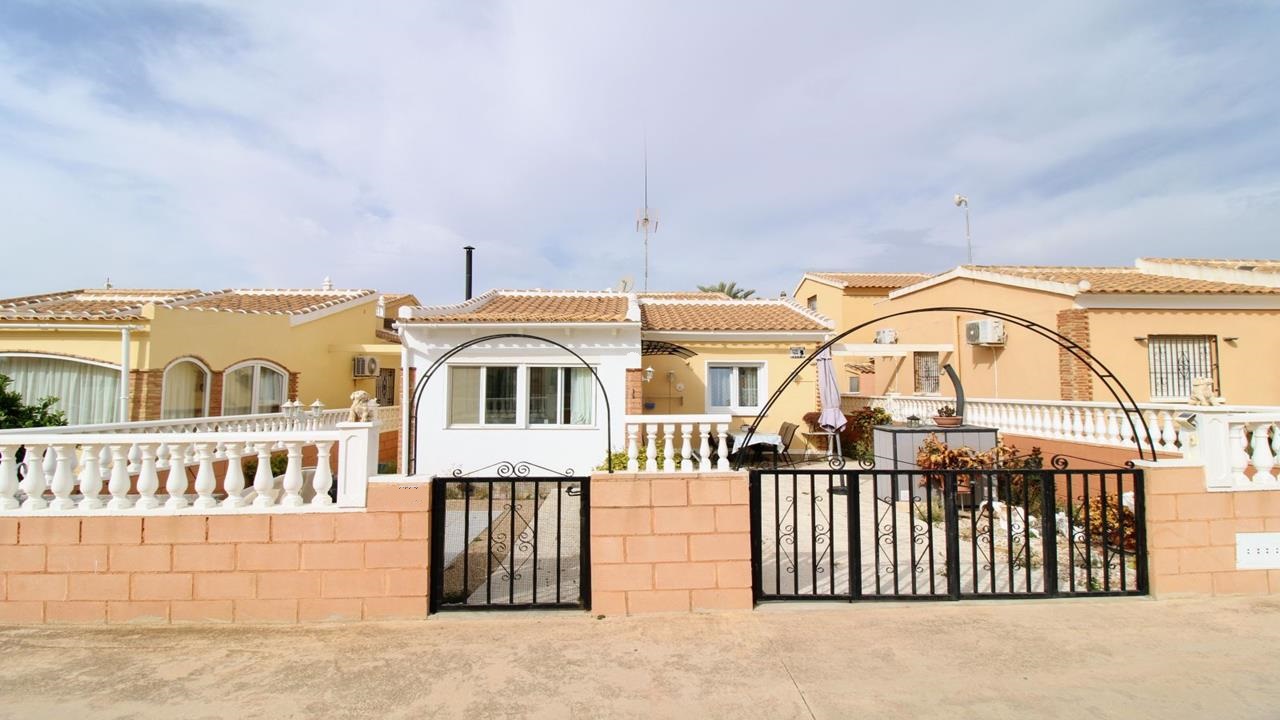 Property Image 603521-playa-flamenca-ii-villa-1-1