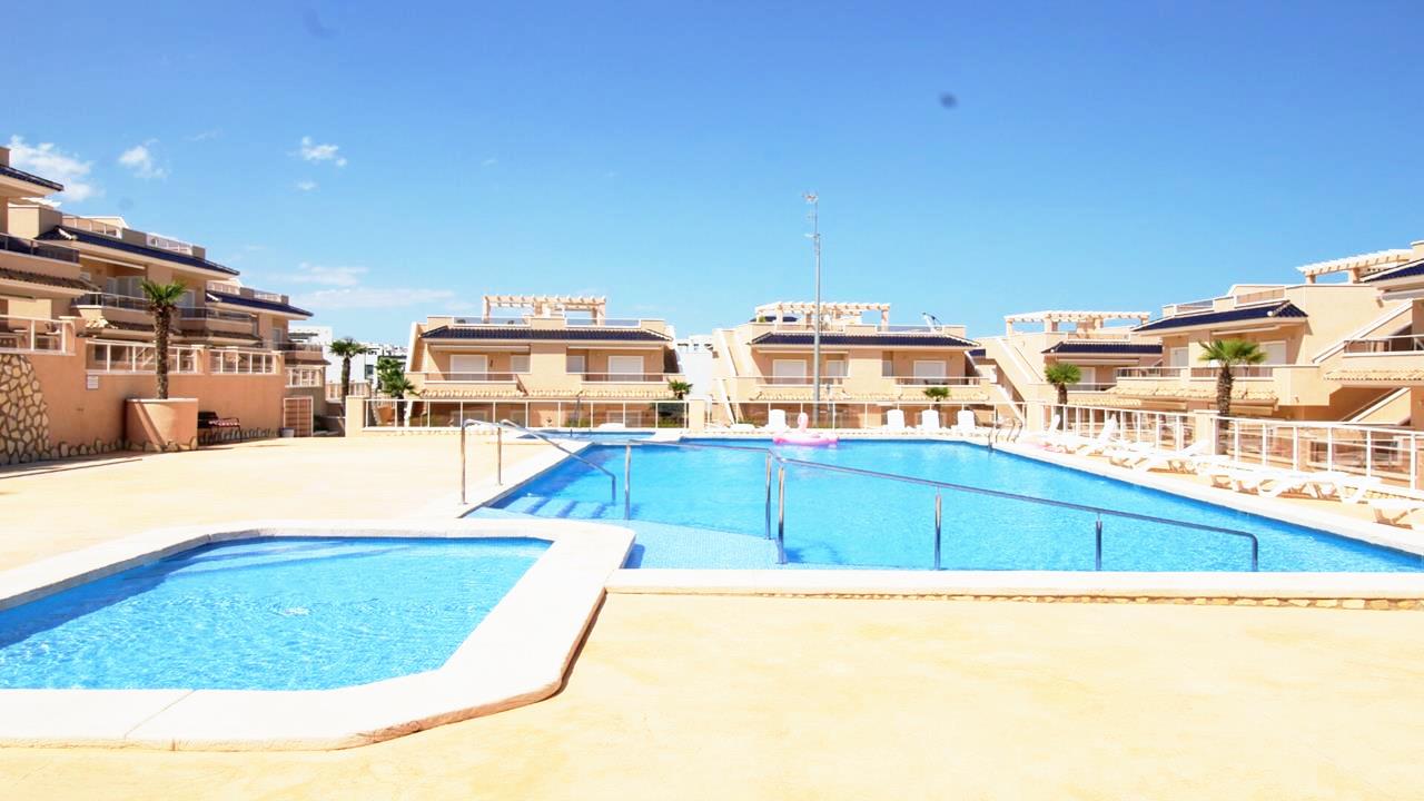 Villa à vendre à Alicante 26