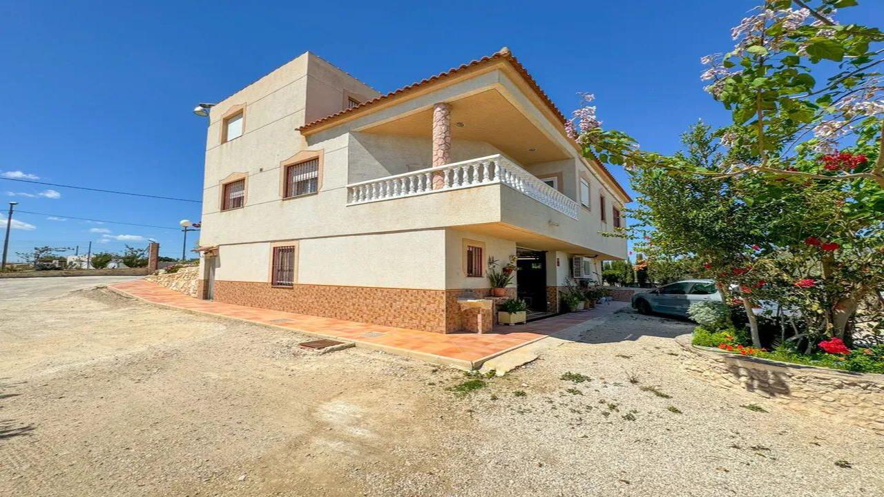 Villa for sale in Guardamar and surroundings 12