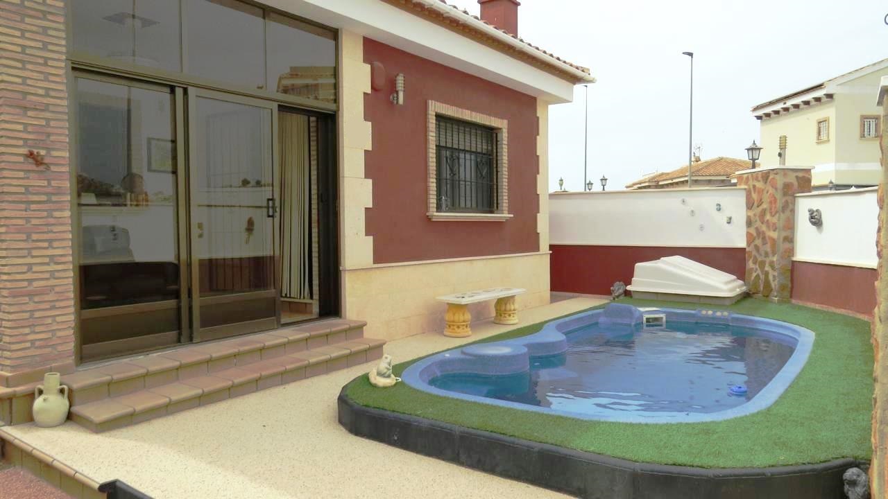 Villa à vendre à Alicante 10
