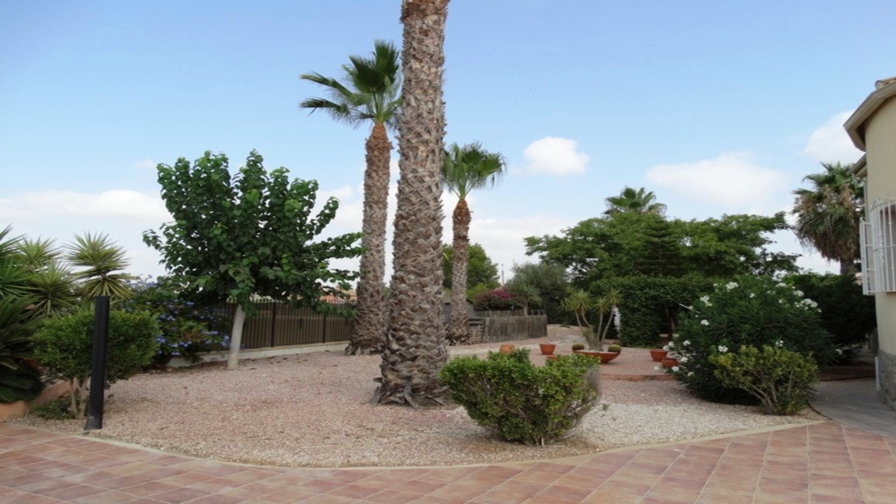 Villa for sale in Alicante 6