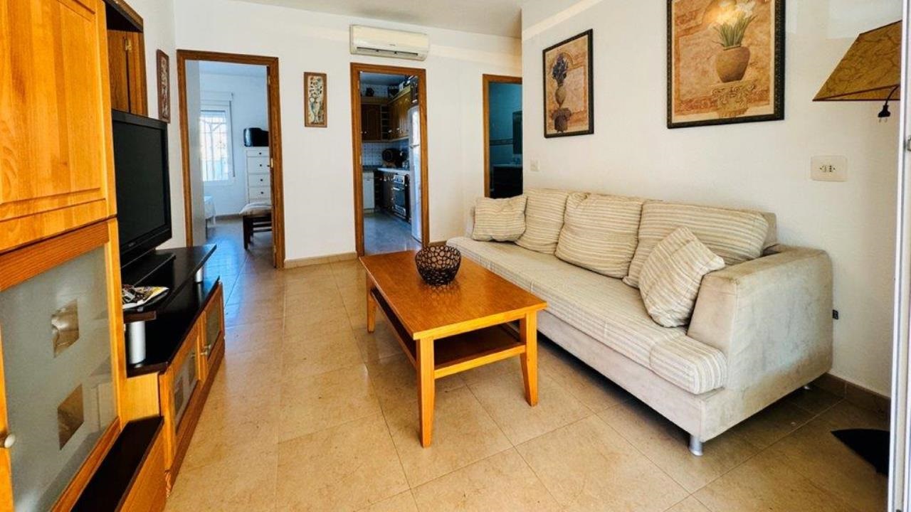 Apartamento en venta en Guardamar and surroundings 12