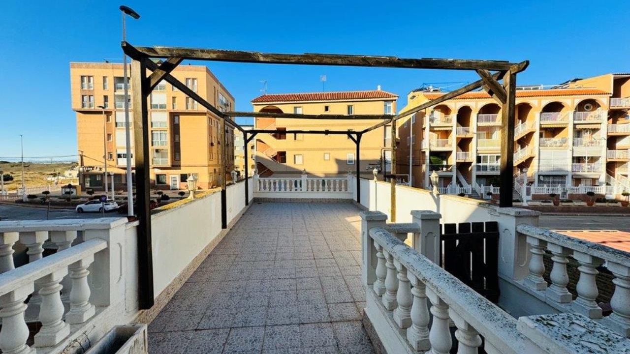 Apartamento en venta en Guardamar and surroundings 24