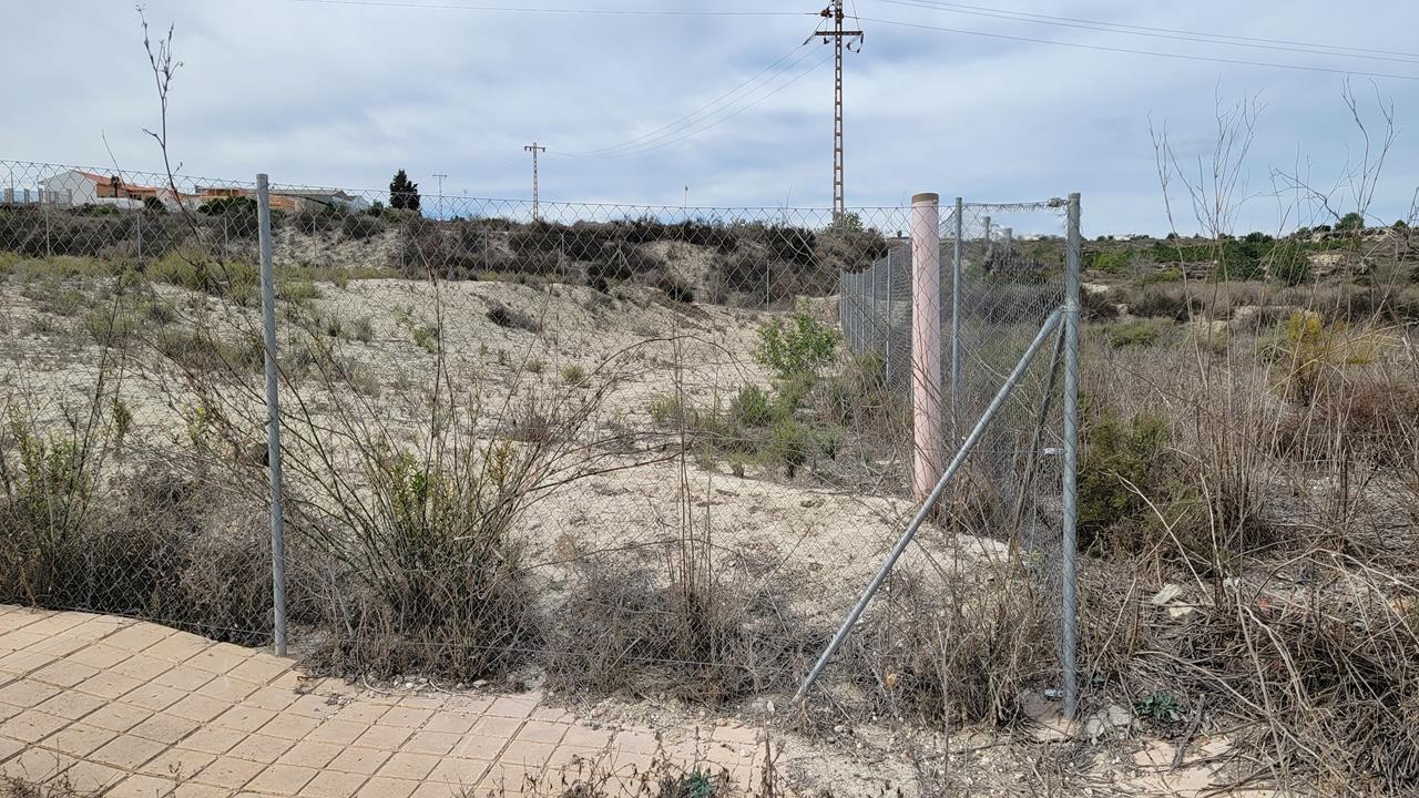 Plot for sale in Alicante 5