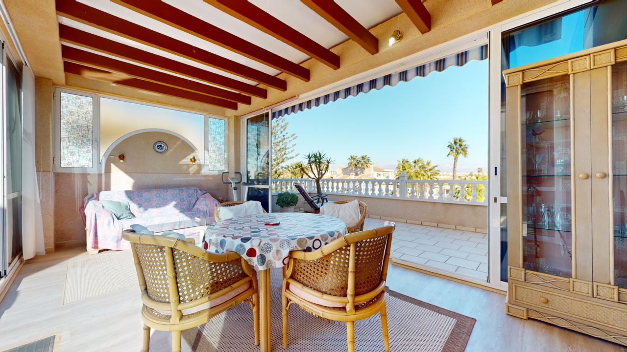 Penthouse for sale in Alicante 42