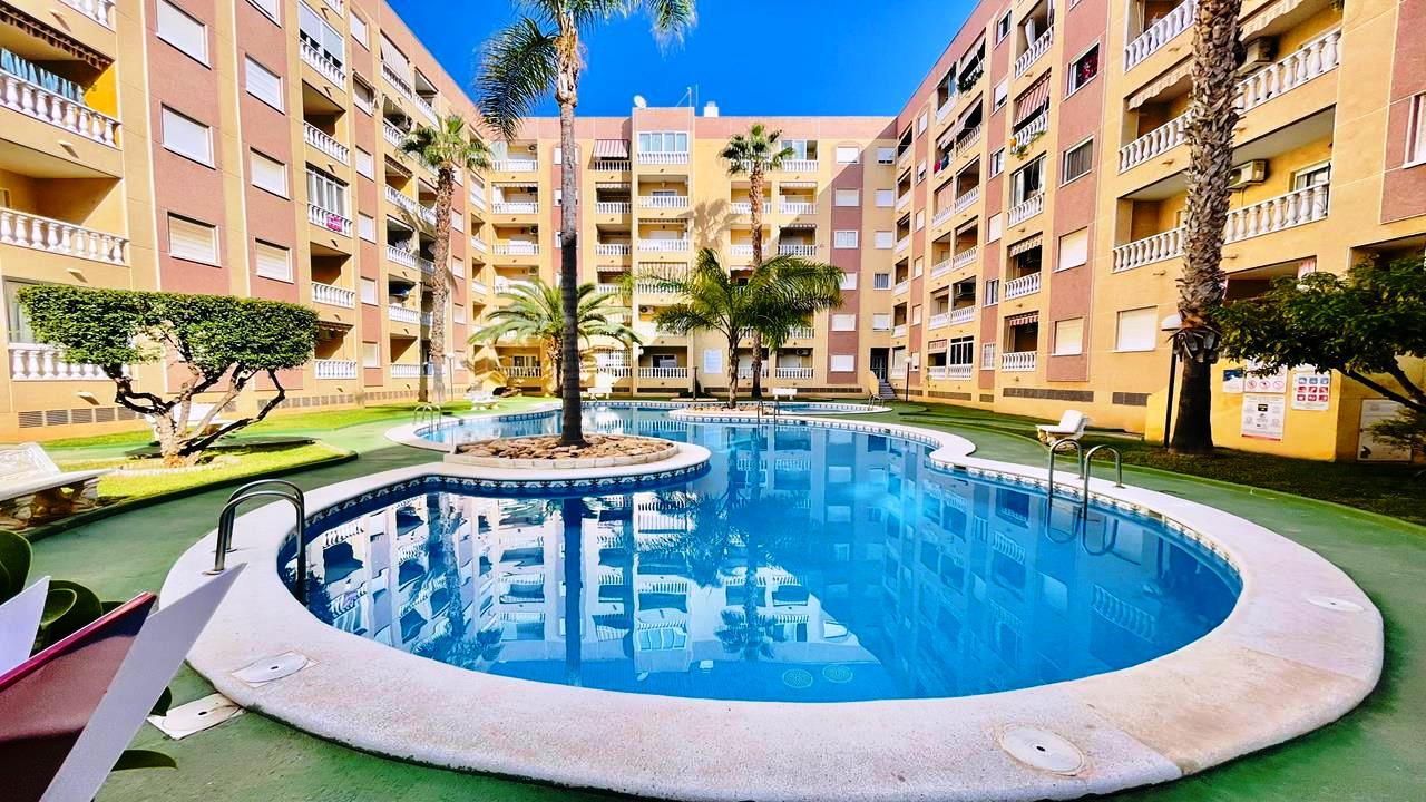 Property Image 603576-torrevieja-apartment-2-2