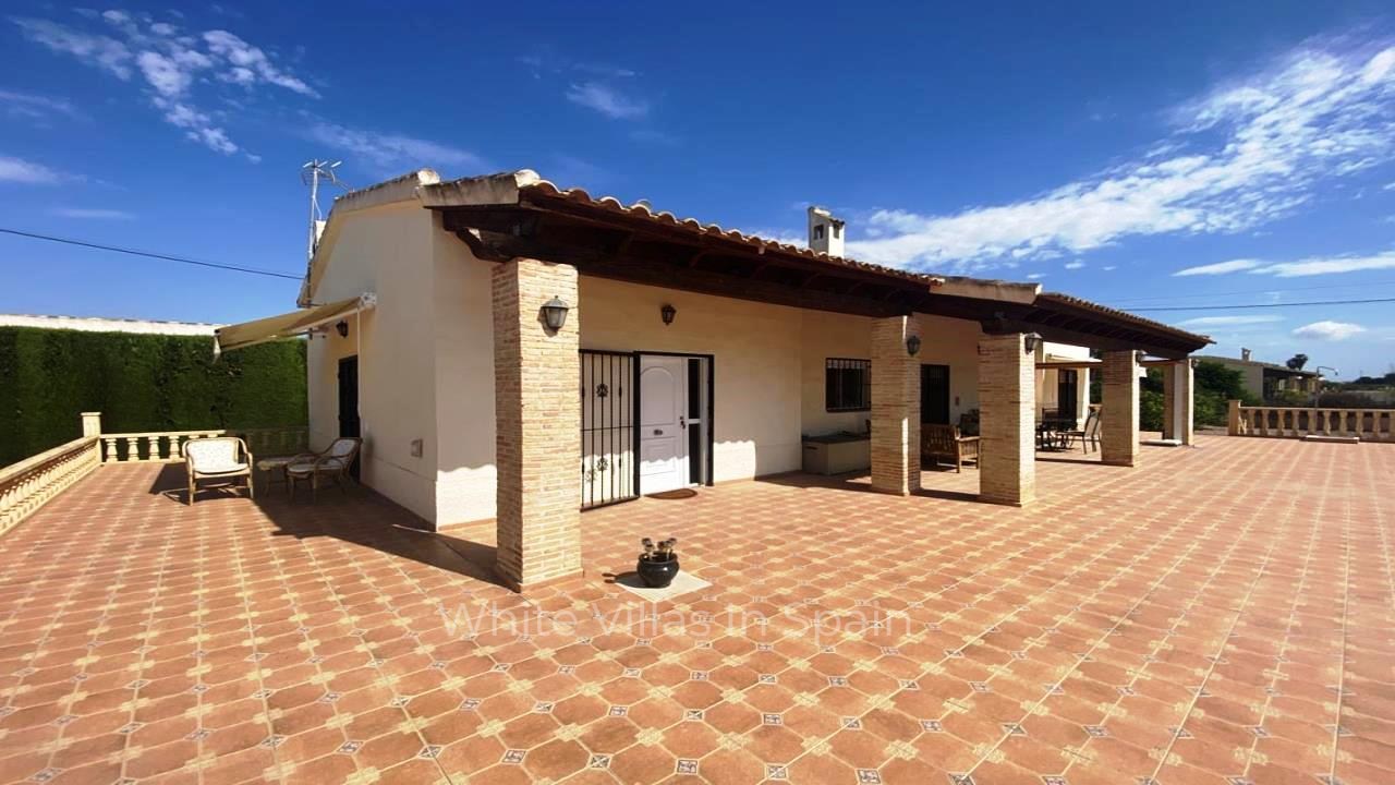 Villa for sale in Alicante 5