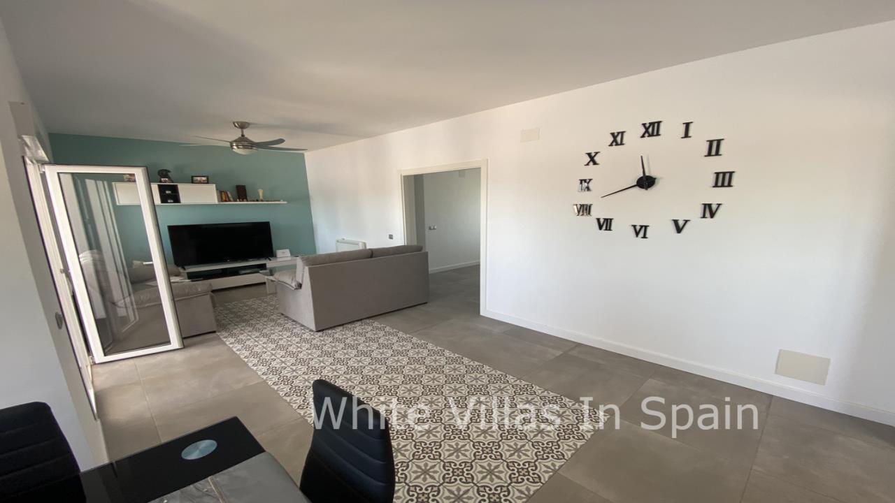 Villa for sale in Alicante 14