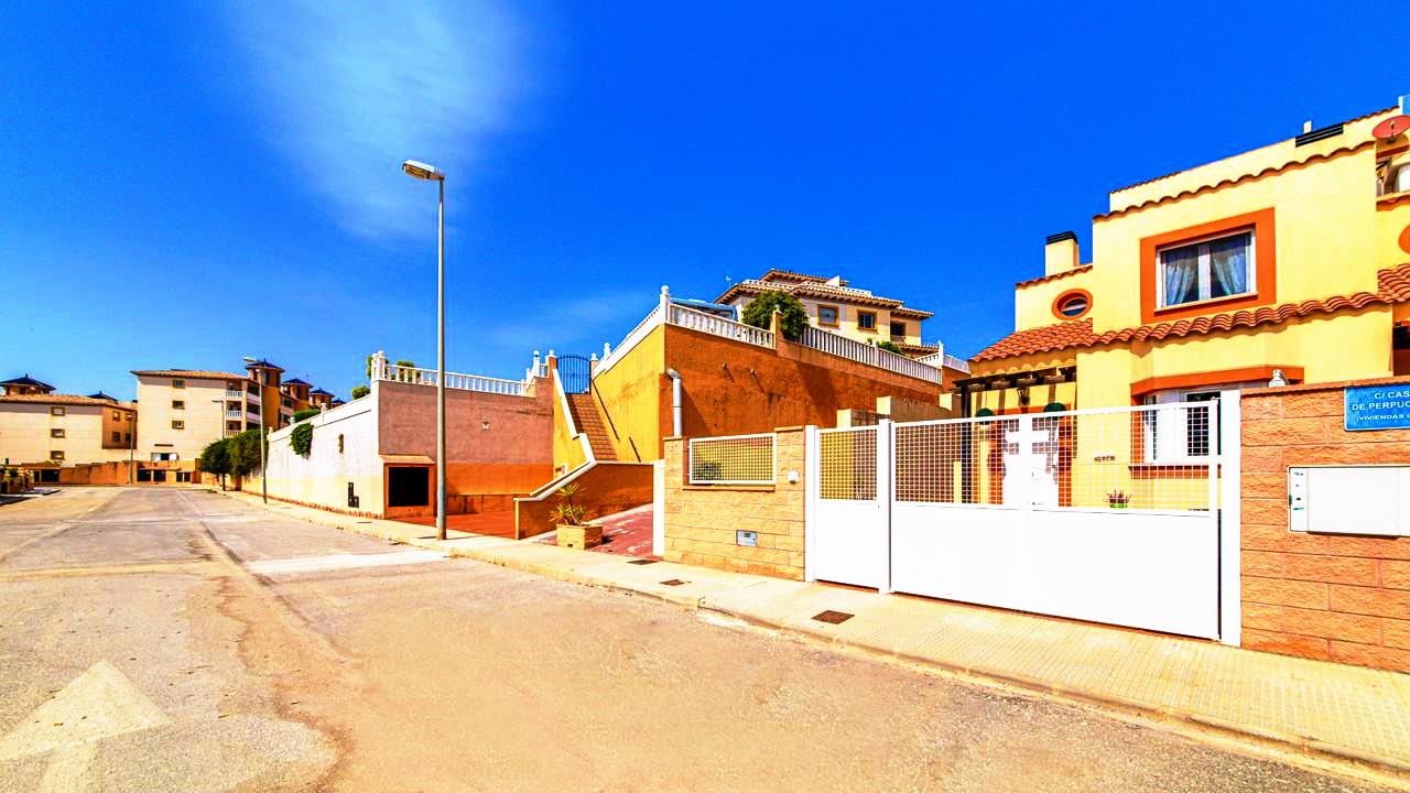 Villa till salu i Alicante 5