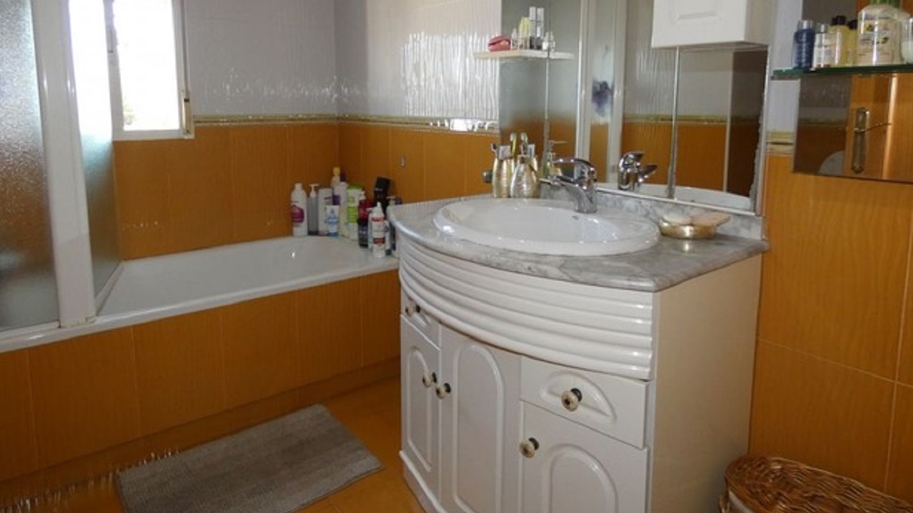 Townhouse for sale in Alicante 6