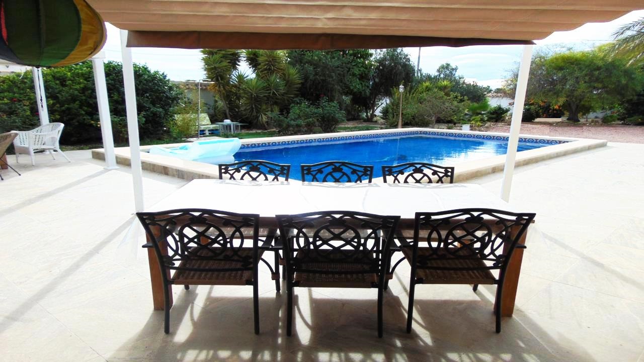 Villa for sale in Alicante 44