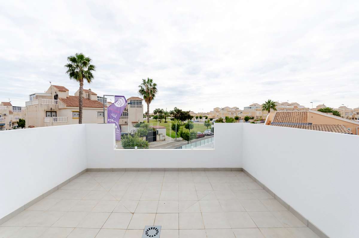 Villa for sale in Lorca 13