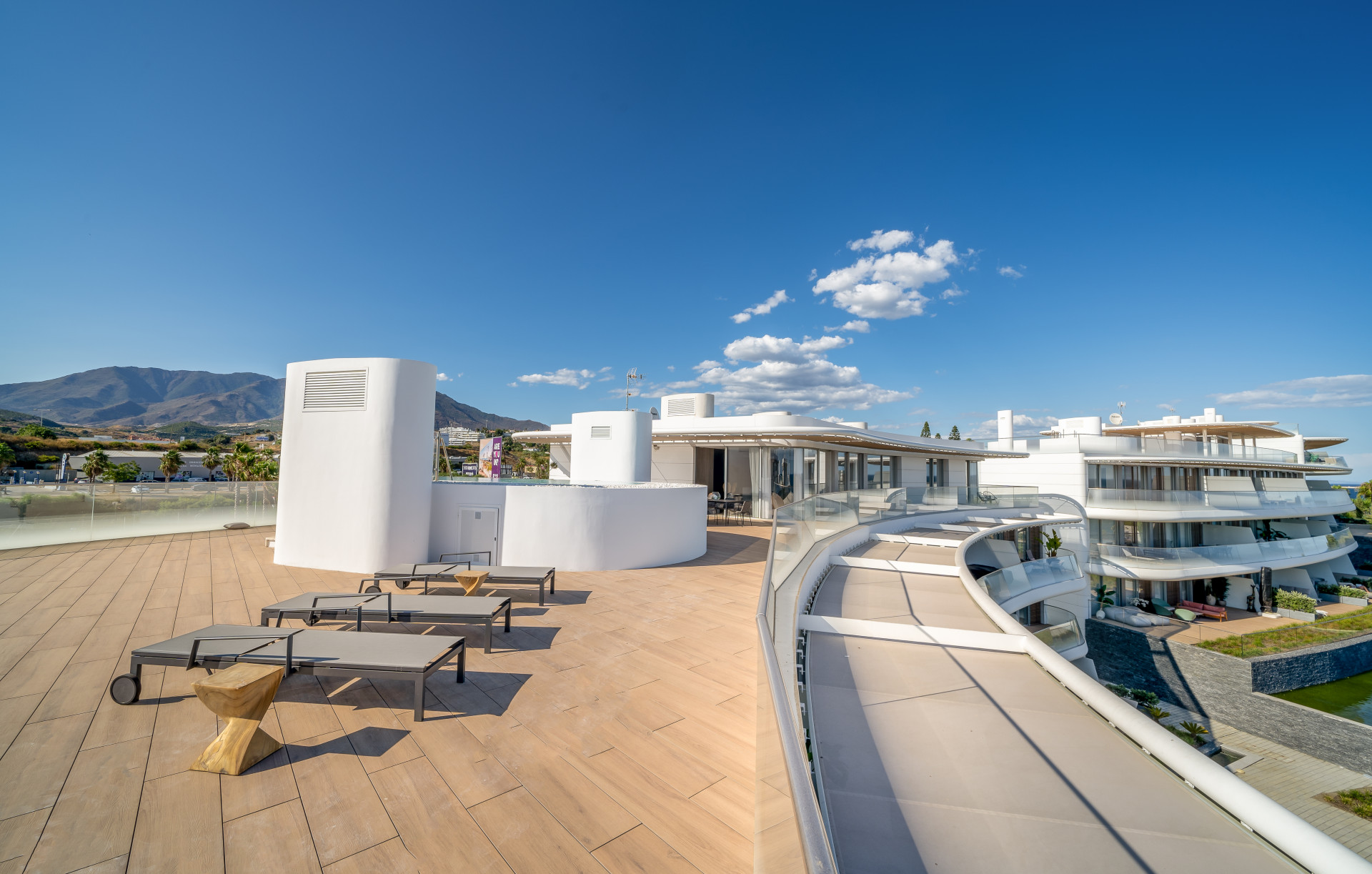 Penthouse te koop in Estepona 8