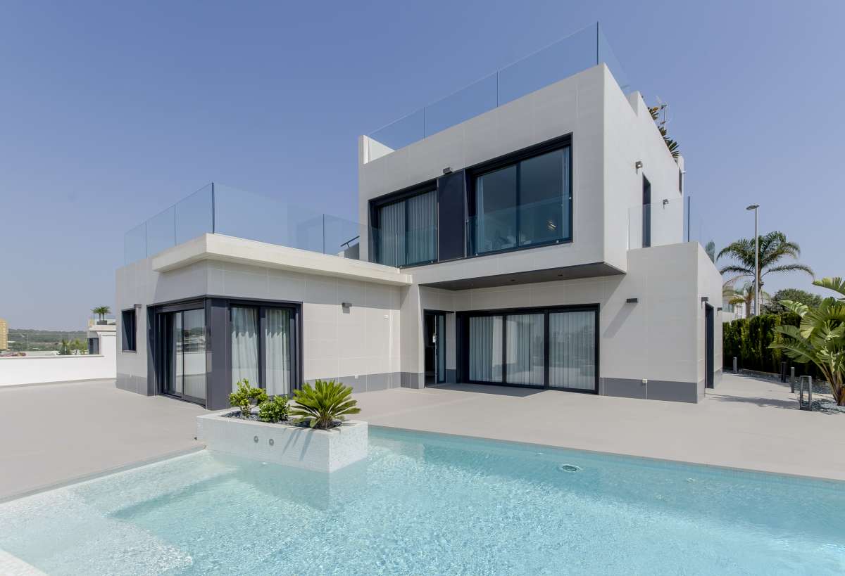 Villa à vendre à Alicante 1