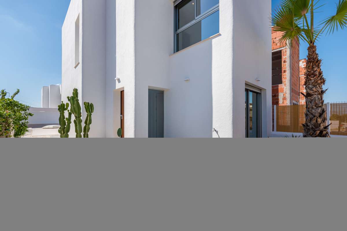 Villa for sale in Alicante 4