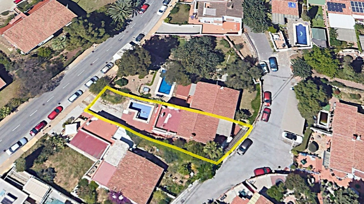 Villa for sale in Fuengirola 32