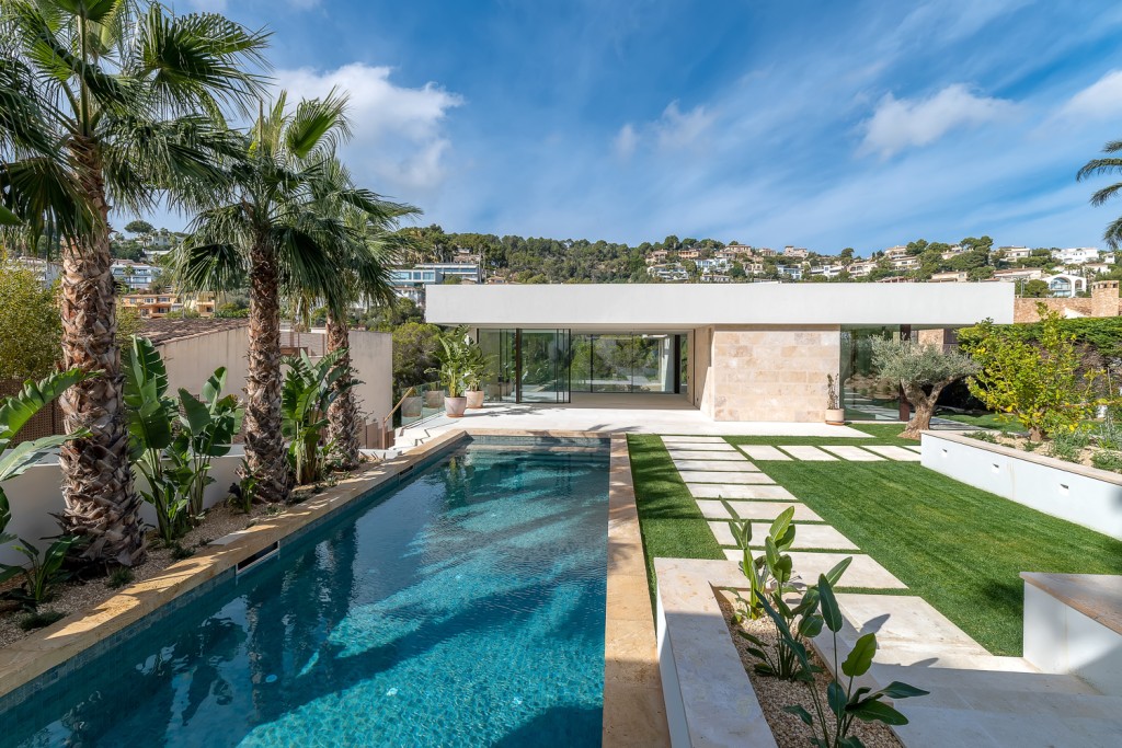 Villa for sale in Mallorca Southwest 1