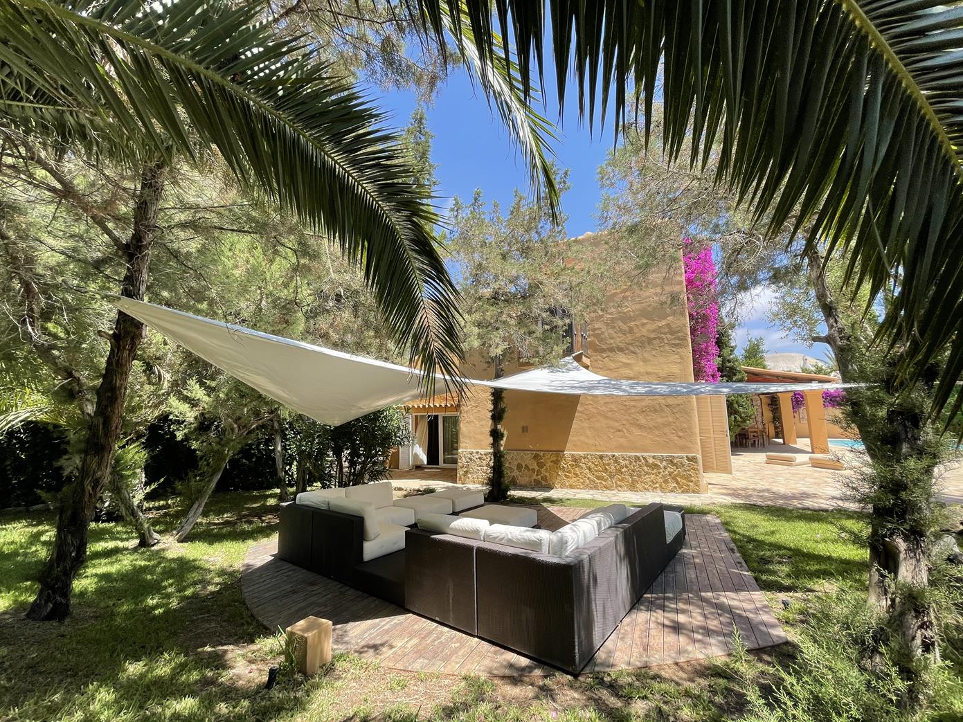 Villa for sale in Ibiza 12