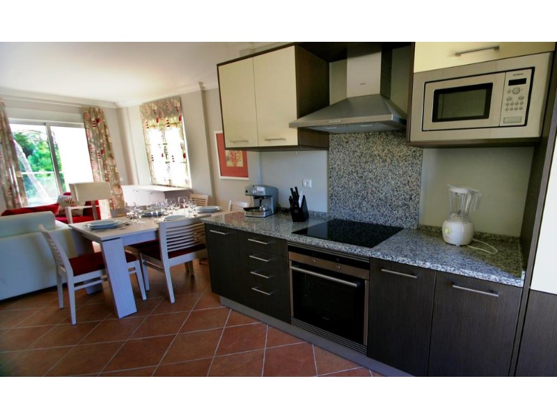 Townhouse te koop in Faro 5