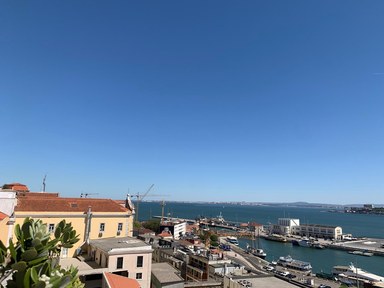 Appartement te koop in Lisbon 8