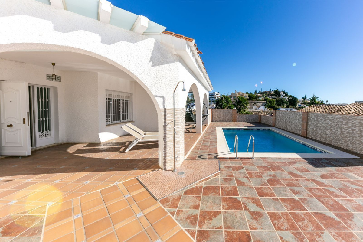 Villa till salu i Málaga 3