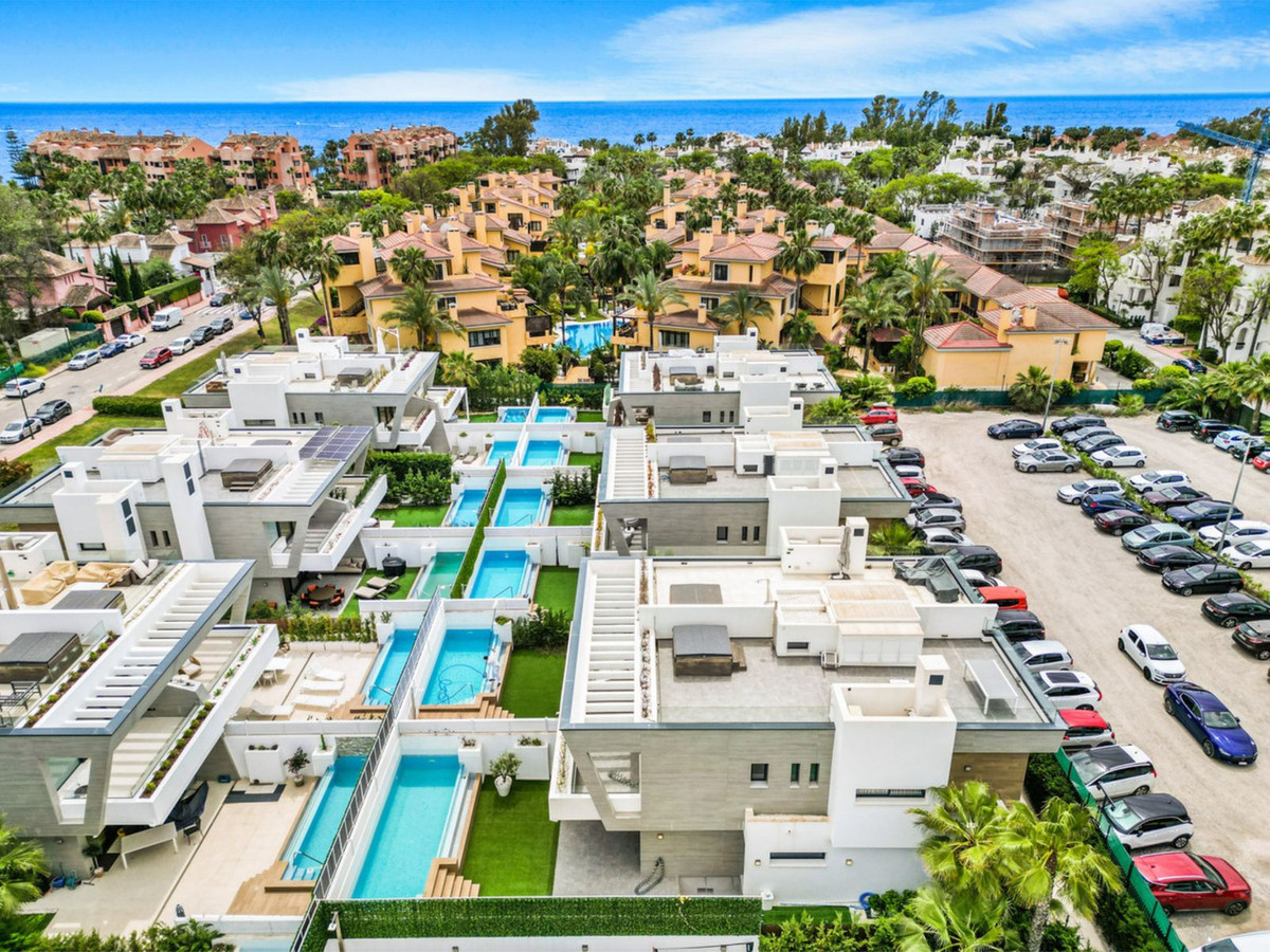 Chalé en venta en Marbella - Nueva Andalucía 2