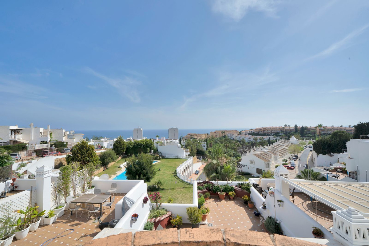 Townhouse for sale in Benalmádena 2
