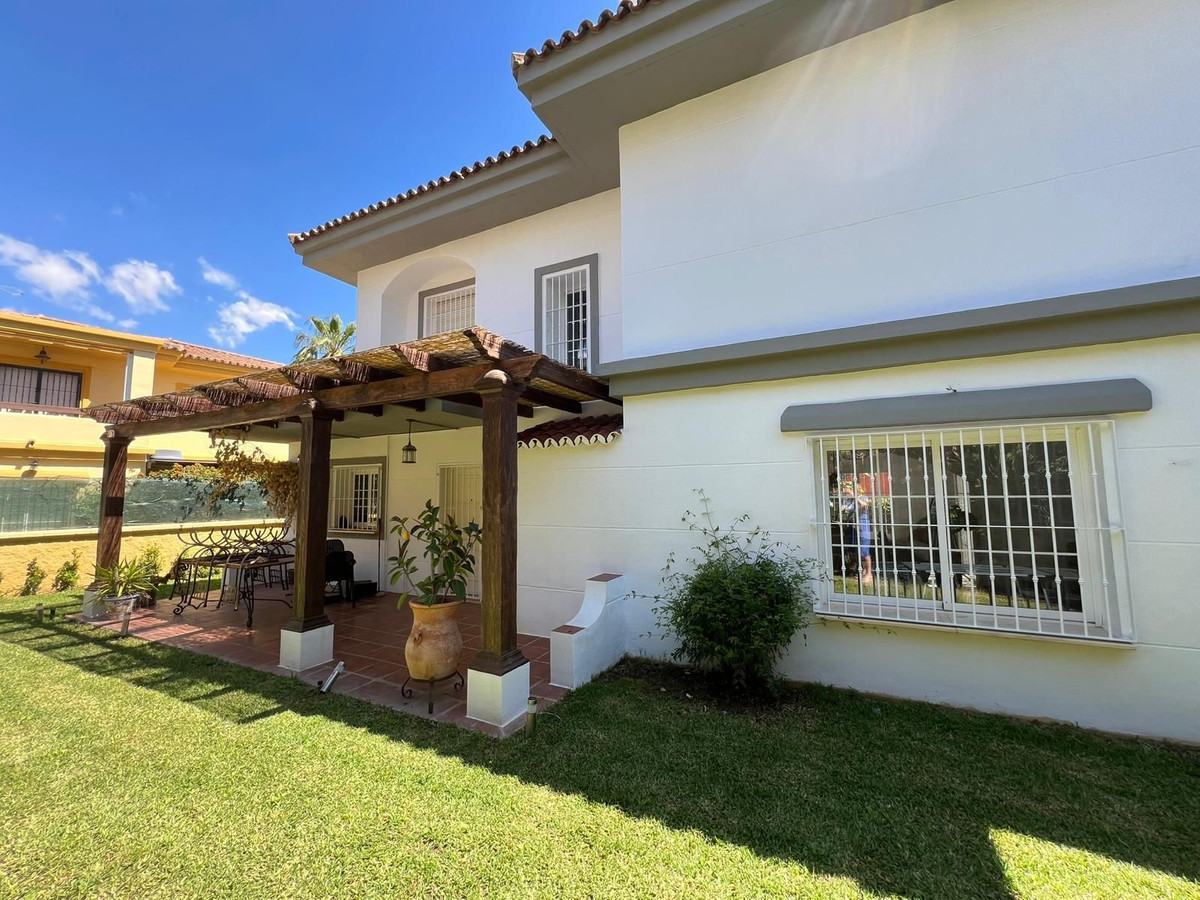 Villa till salu i Málaga 4