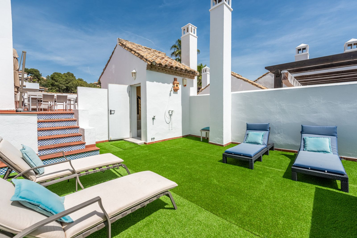 Townhouse for sale in Marbella - Nueva Andalucía 17