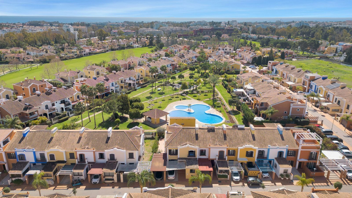 Adosada en venta en Málaga 2