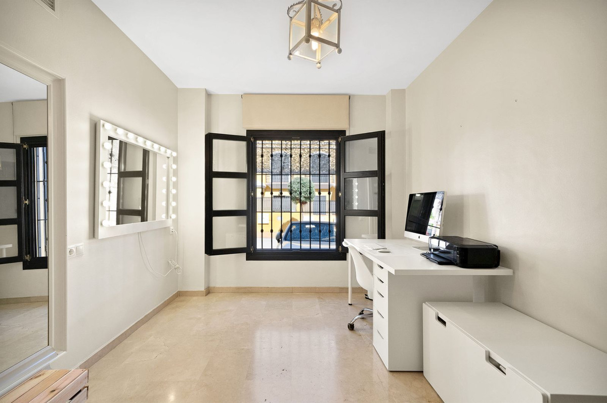 Townhouse for sale in Málaga 22