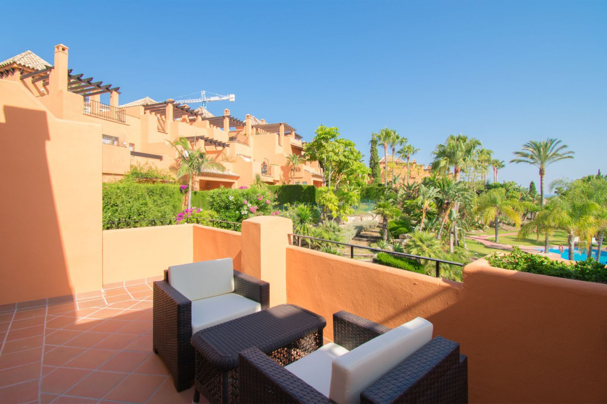Townhouse for sale in Estepona 25