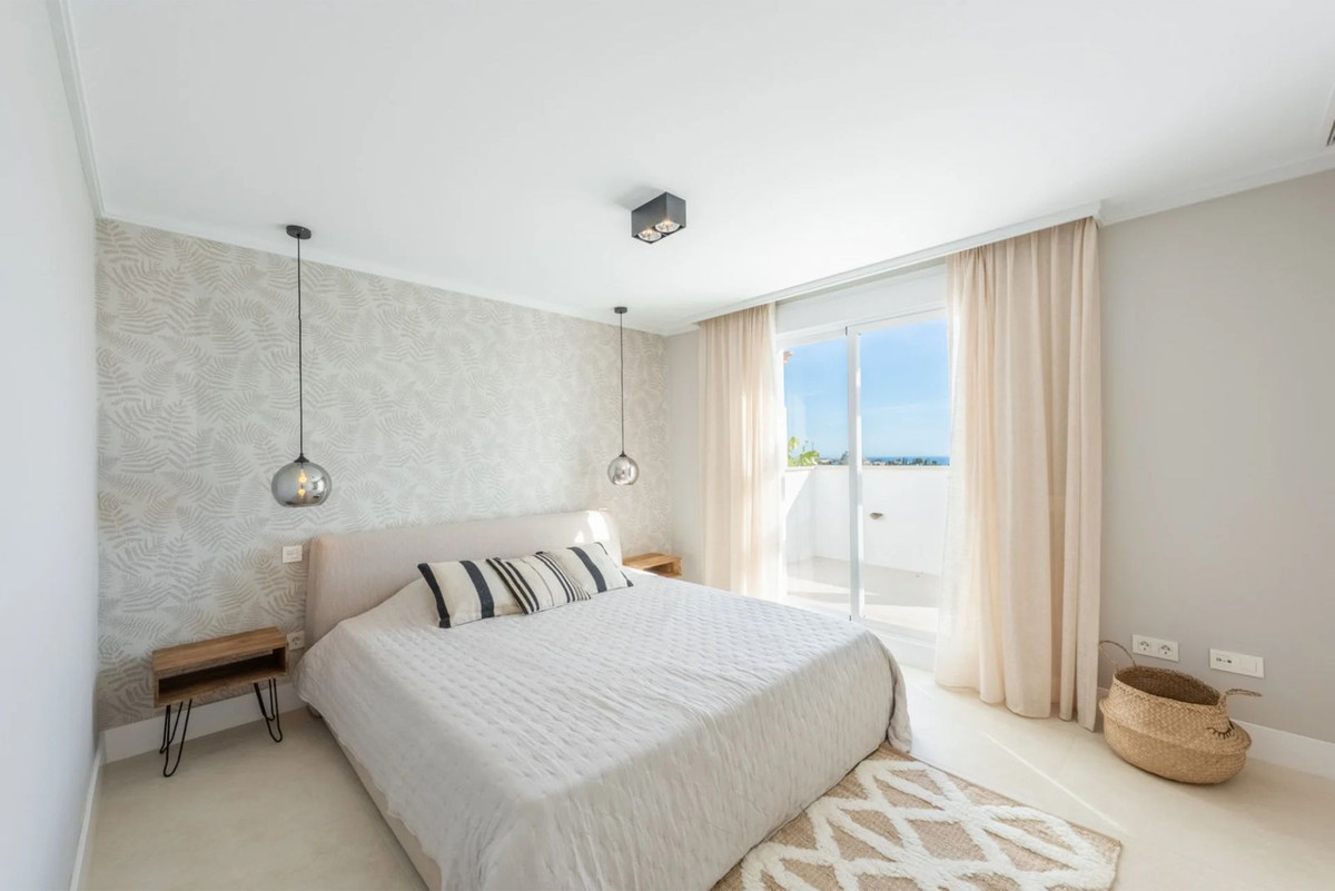 Penthouse for sale in Marbella - Nueva Andalucía 14