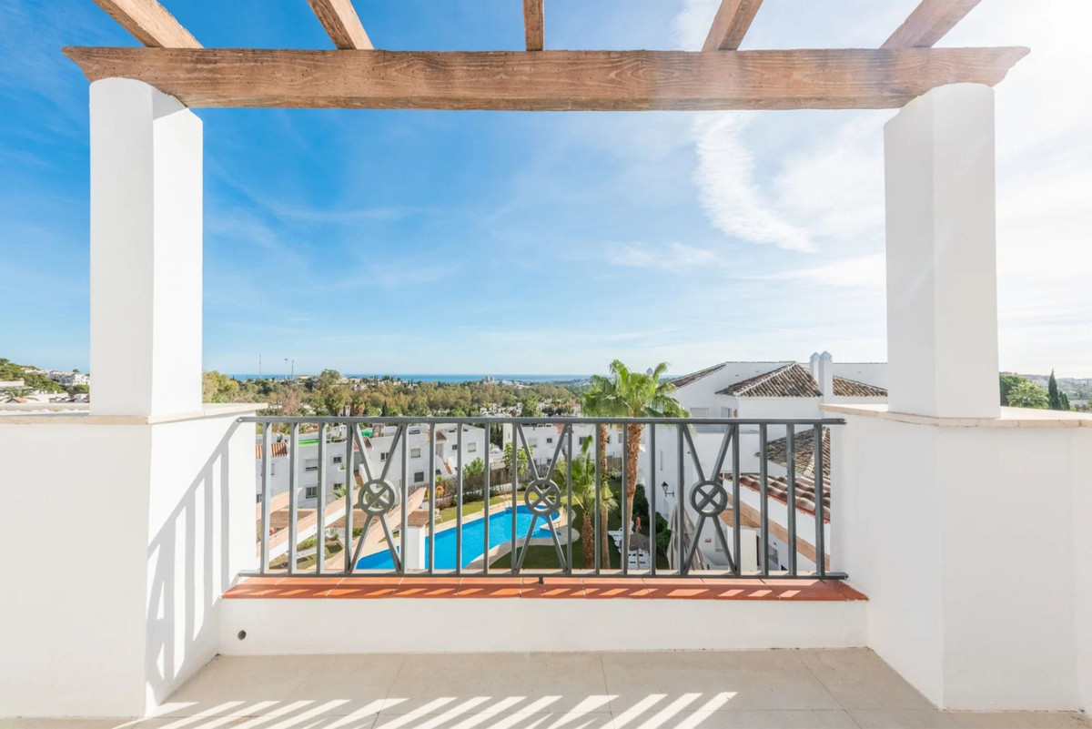 Ático en venta en Marbella - Nueva Andalucía 2