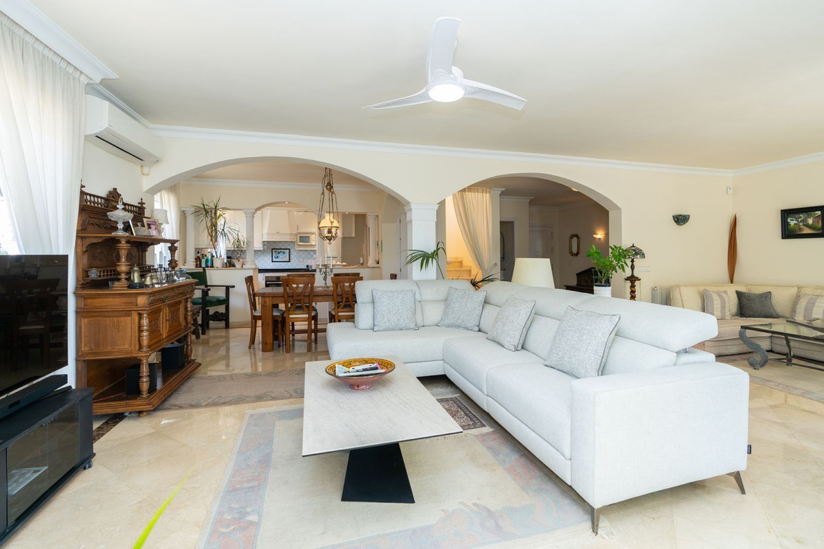 Chalé en venta en Mijas 21